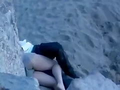 Gái được thực hiện, vì vậy cô có thể nhận qhim xet nhat ban ra