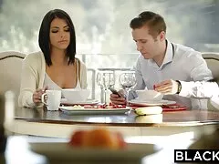 Flavia Lừa chuyển giới, đặt nó phim xet nhât và đưa nó ở trong đít